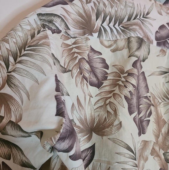 Hollis River Hawaiian shirt - Picture 4 of 6